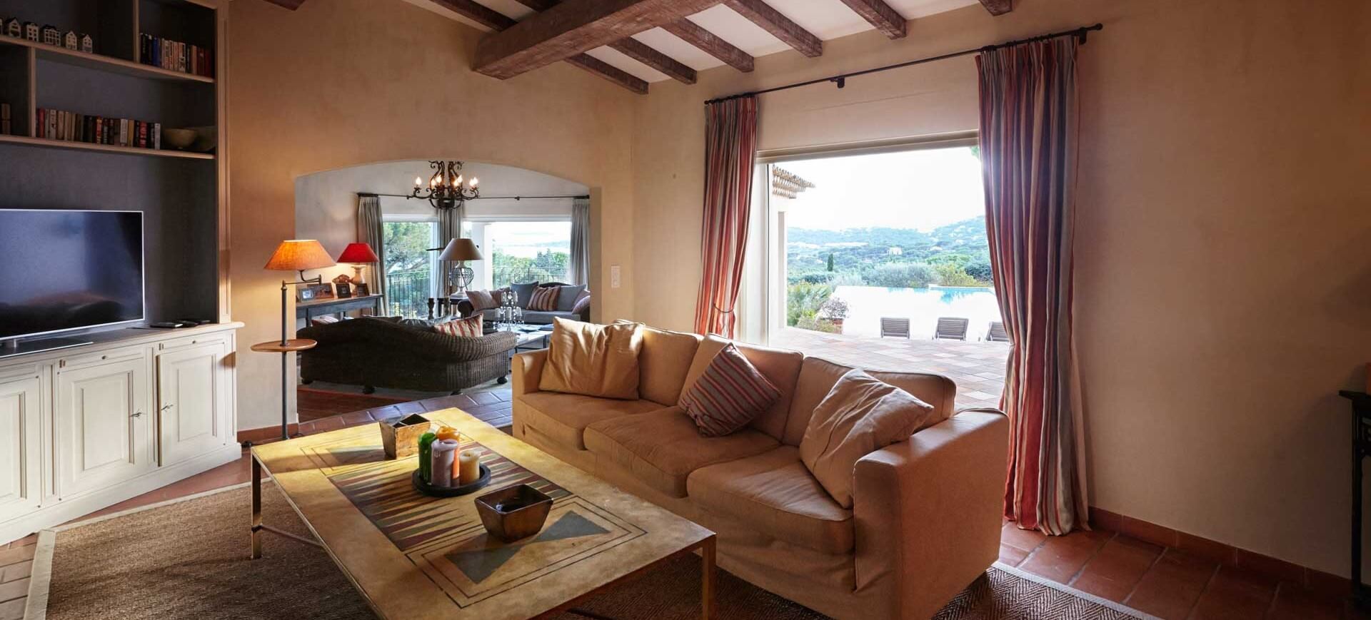 ВИЛЛА ТУПИН — luxury villa rental in Saint-Tropez | Cyrus International