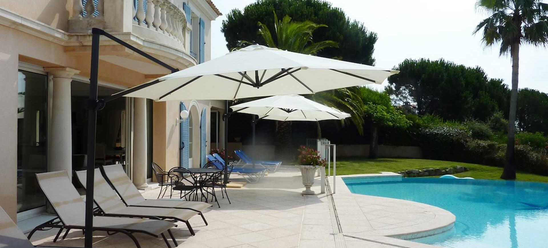Terrace at Villa L'Aurier, Saint-Tropez / Ramatuelle