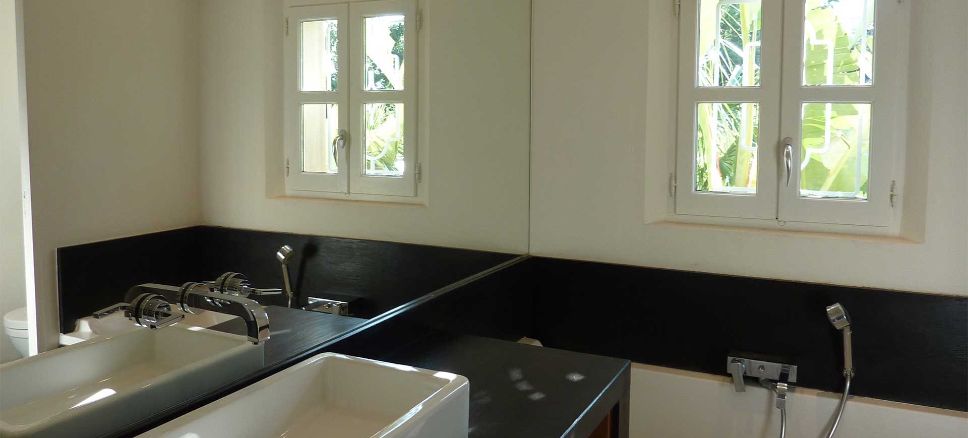 Bathroom at Villa Alana, Grimaud