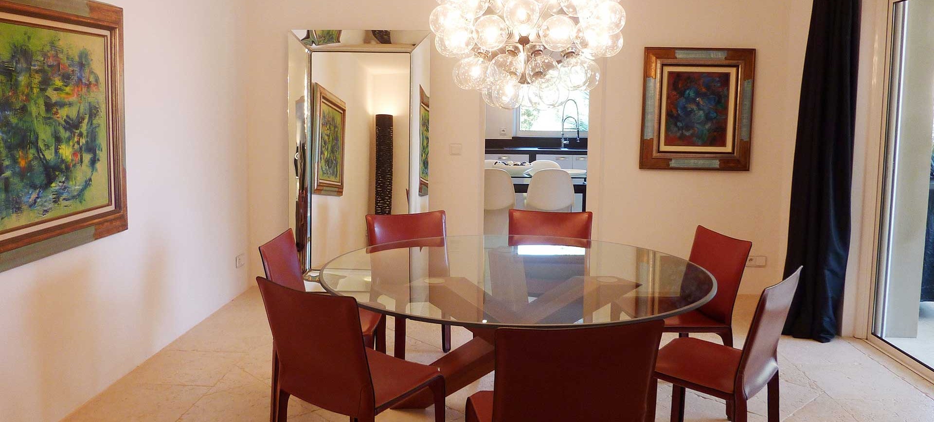Dining area at Villa Alana, Grimaud