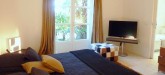alana-master-bedroom