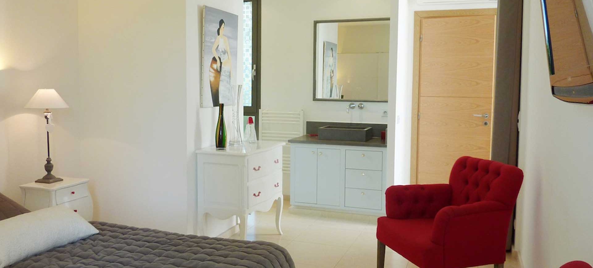 Bedroom at Villa de Bastide la Reve, Plan de la Tour