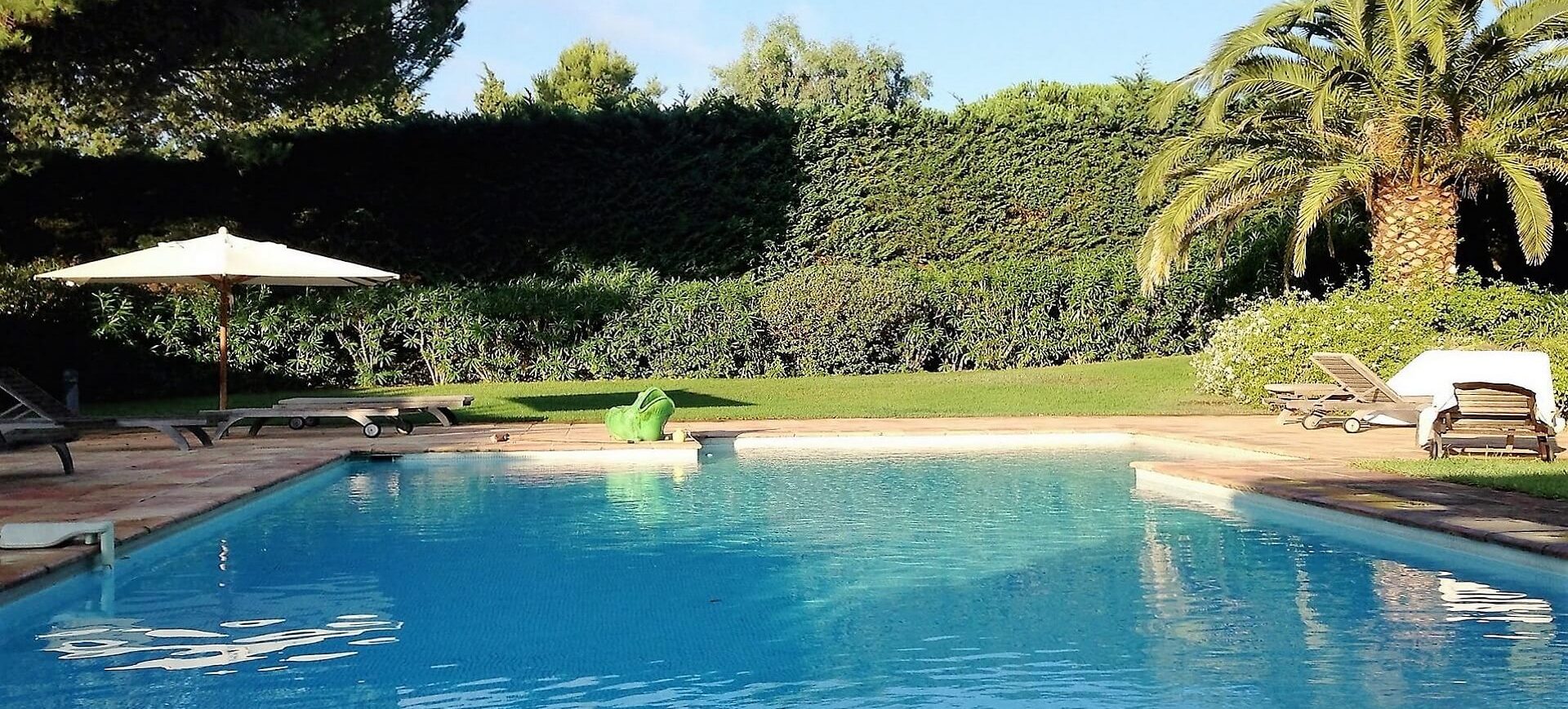 Вилла Фабьен — luxury villa rental in Saint-Tropez | Cyrus International