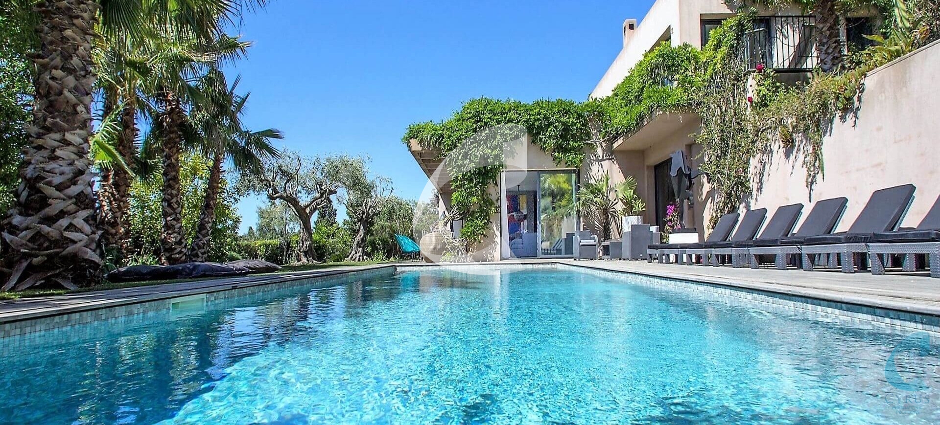 Saint-Tropez Villa Rental Swimming Pool