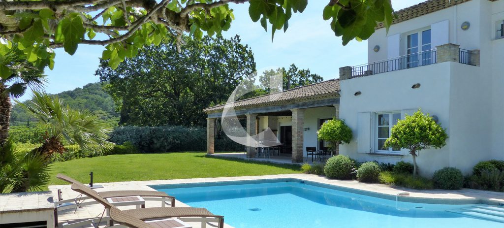 Luxury Villas in Saint-Tropez - Cyrus International