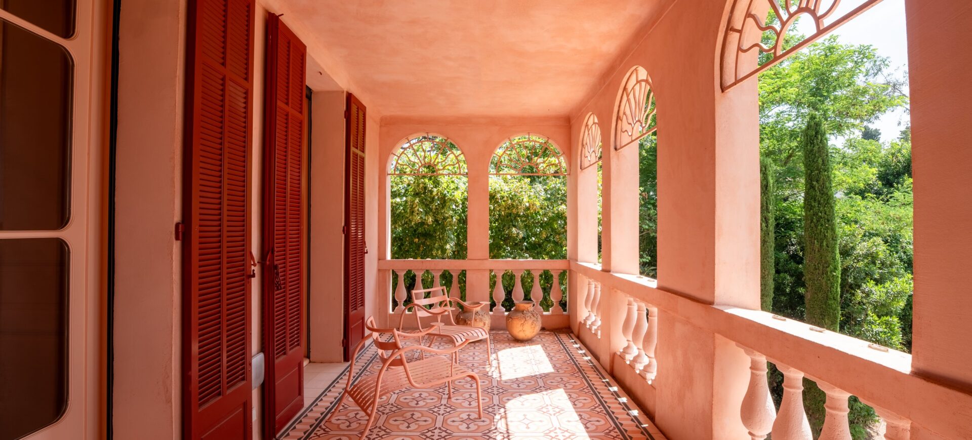 Villa Riviera Rose — luxury villa rental in Saint-Tropez | Cyrus Villas