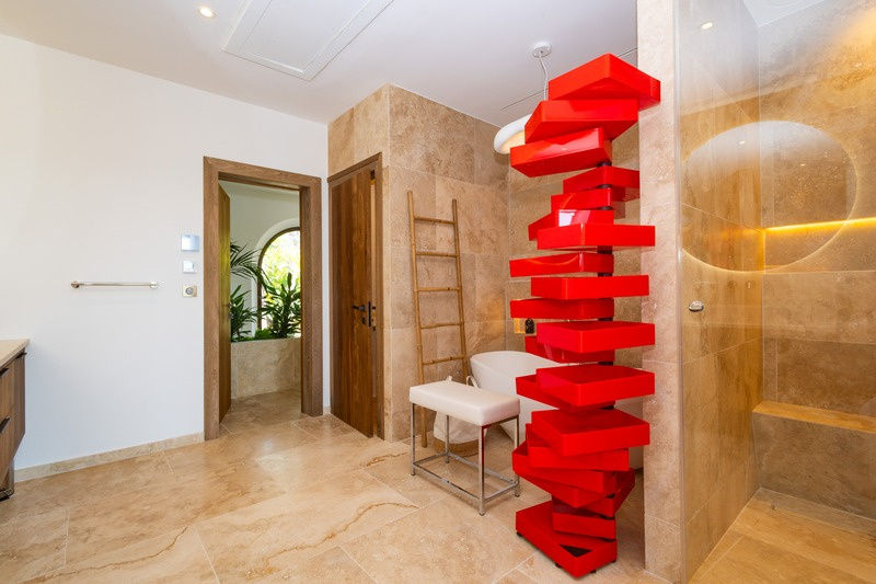 Villa Topaze — luxury villa rental in Saint-Tropez | Cyrus Villas